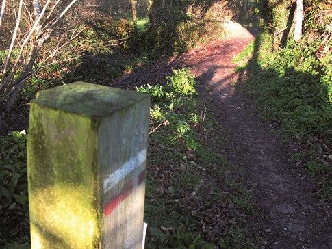 sentier randonnée Clohars