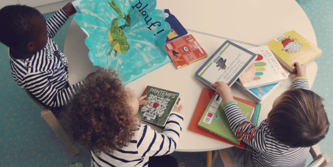 Visuel crèche clohars bourse aux livres
